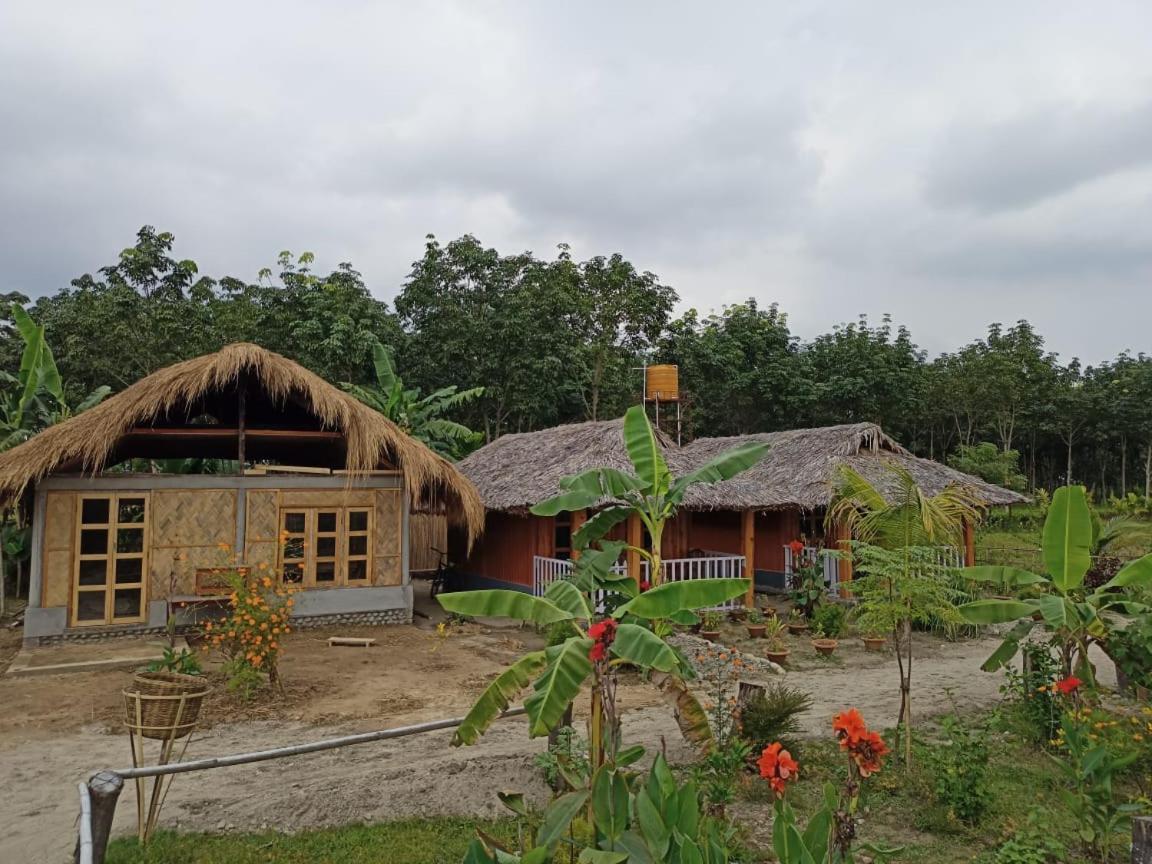 Kanoka Village Resort Mazbat Buitenkant foto