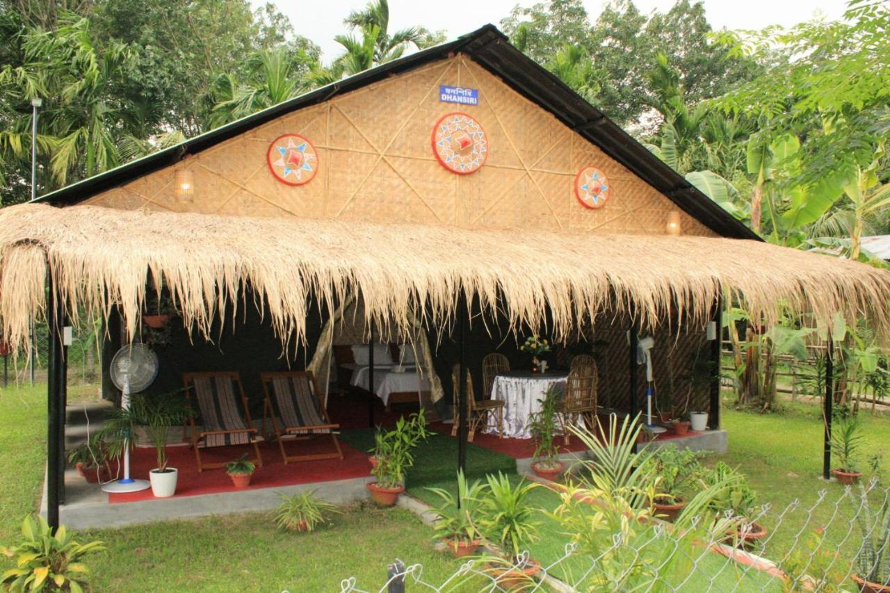 Kanoka Village Resort Mazbat Buitenkant foto