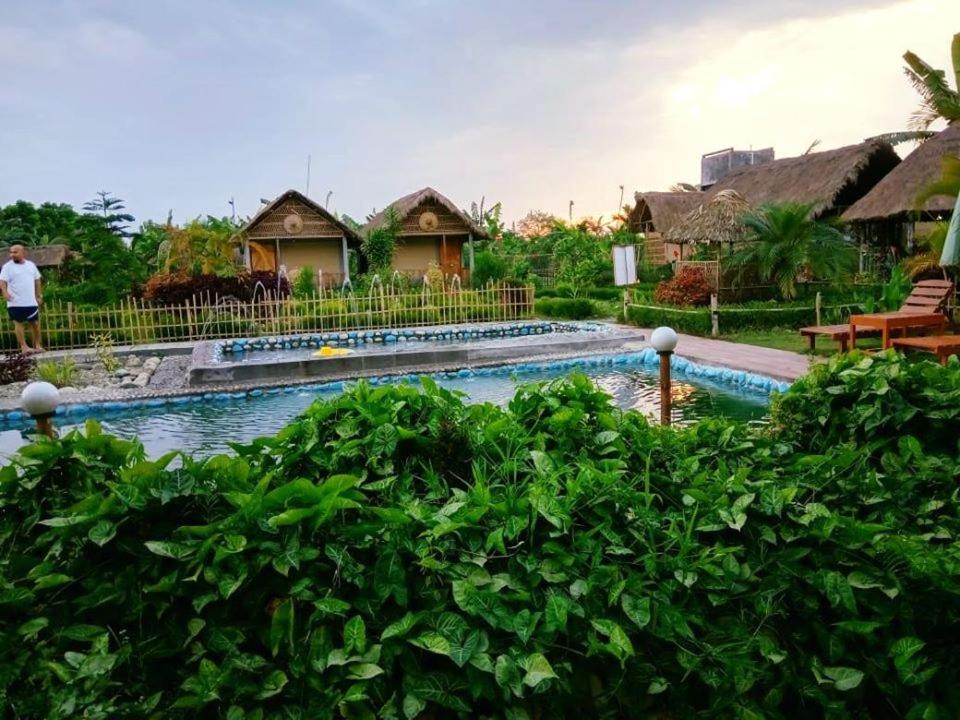 Kanoka Village Resort Mazbat Buitenkant foto